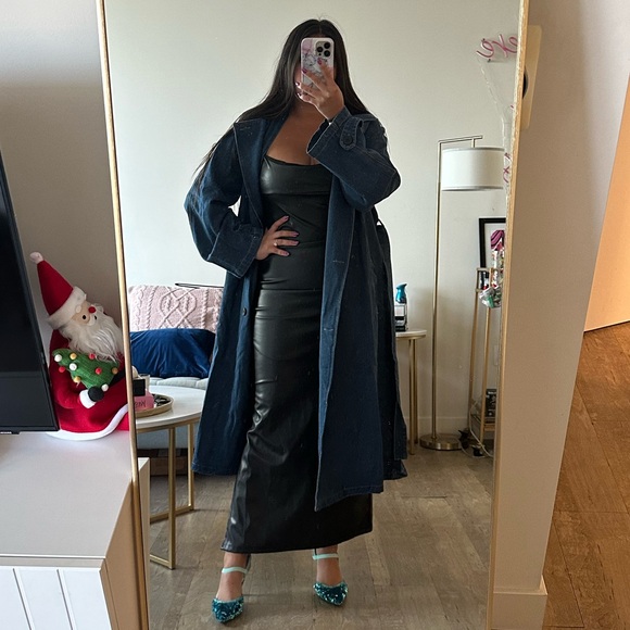 *BLACK FRIDAY SALE* I’ve Got The Blues Denim Trench Coat - Picture 5 of 7